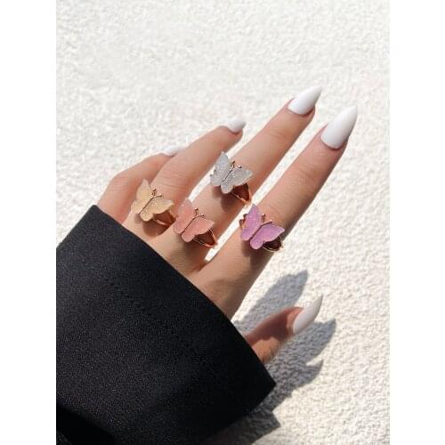 Stillgirl White Rings