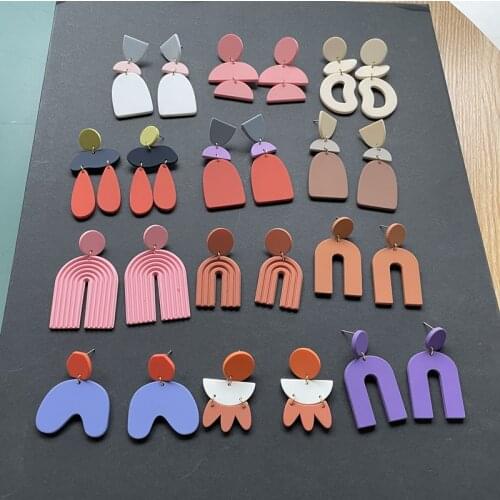 AOMU 2021 INS New Bohemia Colorful Acrylic Earrings for Women Geometric Irregular Long Dangle Drop Earrings Jewelry Gifts