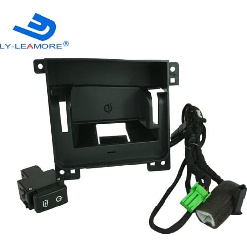 Leamore Car Wireless Charger QI Phone Charger Charging Plate Wireless Mobile Phone Holder For Patrol 2016-2020 Car Accessories