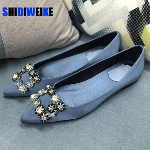 Women Flats Shoes Ballerina Loafers Wedding Crystal Lady Slip On Moccasins Pointed Toe Shallow Single Shoes Plus Size 42 43 44