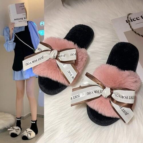 Agile Leopard Women's Slippers