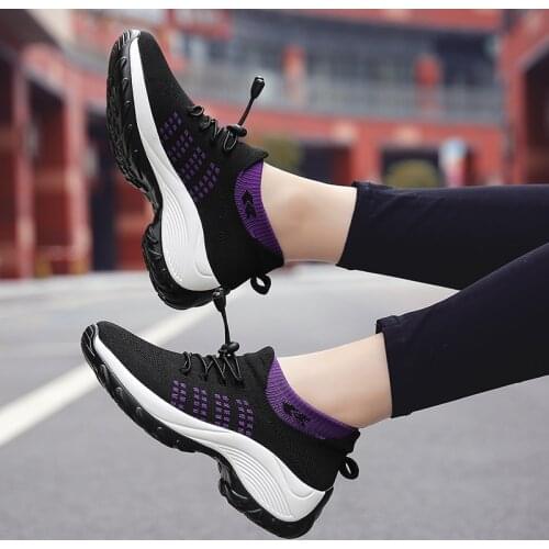 2021 Womens Sneakers Sock Shoes for Women Outdoor Fashion Breathe Comfortable Nursing Shoes Casual Platform Zapatos De Mujer