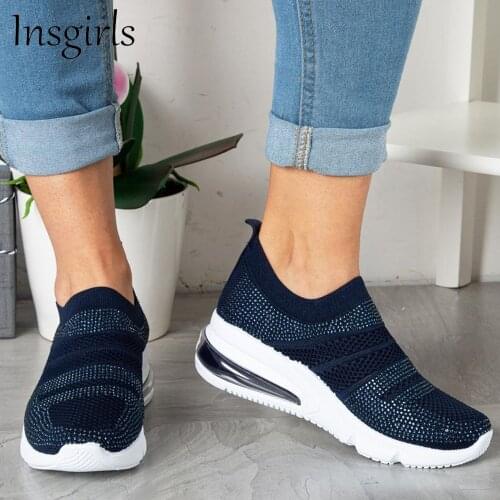 Womens Lightweight Sneakers 2021 Summer New Mesh Breathable Ladies Slip On Casual Running Walking Jump Sport Shoes Female Flats