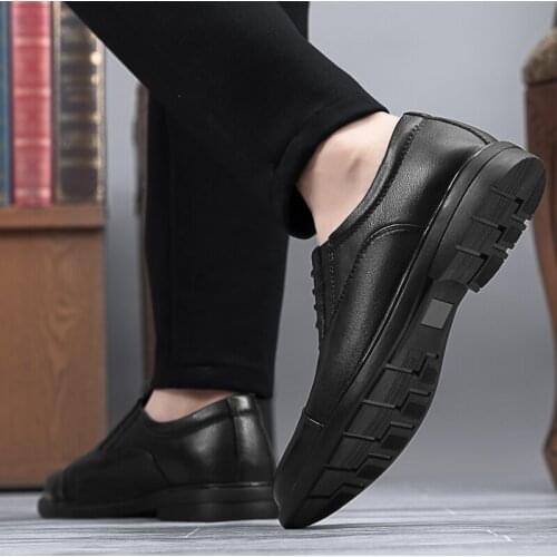 Fashion Men Leather Shoes Daily Office Sneakers Casual Loafers Comfortable Soft Driving Walking Shoes Men Loafers Black