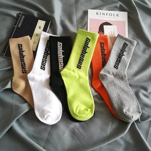 2021 Men Fashion Cotton Socks Women Streetwear Kanye West Ins Crew Socks Hip Hop Letter Calabasas Socks Long Skateboard Sock
