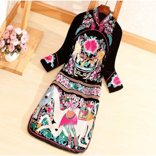 Chinese Style Women Velvet Qipao Dress Autumn Royal Embroidery Dragon Vingtage Elegant Lady Luxurious Cheongsam Dress S-XXL