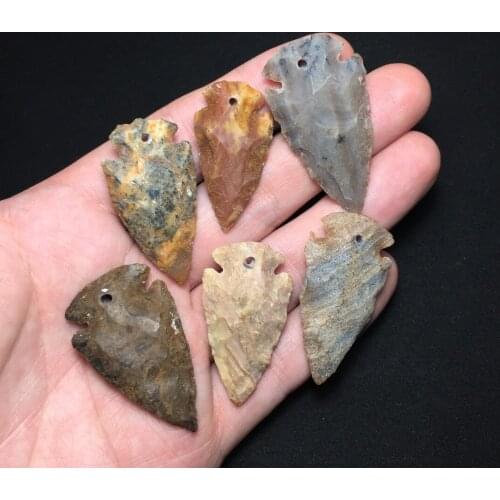 6Pcs/Lot Wholesale Natural Agate Aand-Carved Old Object Arrow Necklace Ornaments Pendant Rosary DIY Materials Classical