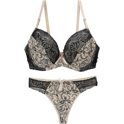 New Womens Comfort Deep V Bra Set Brassiere Bra + Sexy Panties Brief Lace Lingerie Underwear Set Plus Size Embroidery Floral