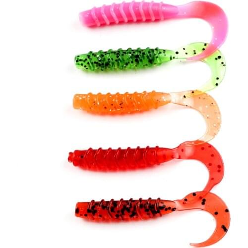 10Pcs/Lot Soft Maggots Fishing Lure Curl Tail Fly Fishing Bait 5cm 1.2g Artificial Soft Bait Worm Swimbaits Lure Fishing 5 Color