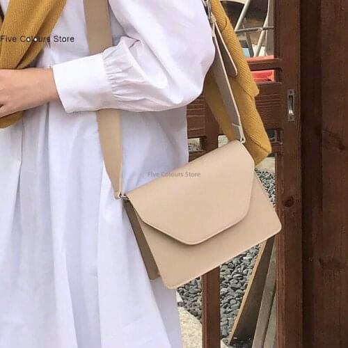 Spring and Summer Retro Classic Soft Leather Small Square Bag Wide Shoulder Strap Shoulder Bag Wholesale Spot
