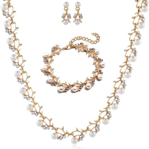 Fashion Luxury Exquisite Bride Earrings & Necklace & Bracelet 3Pieces/Set Rhinestone Faux Pearl Cutout Metal Leaves Jewelry Set