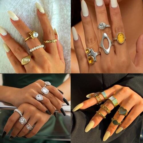 Trendy Transparent Resin Acrylic Rhinestone Colour Geometric Square Round Rings Set for Women Girls Jewelry Party HUANZHI 2021