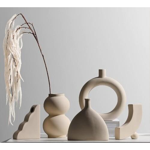 Nordic Home Decor Minimalist Ceramic Desktop Vase Flower Arrangement Creative Art Living Room Vases Decoration Flower Vase Gifts