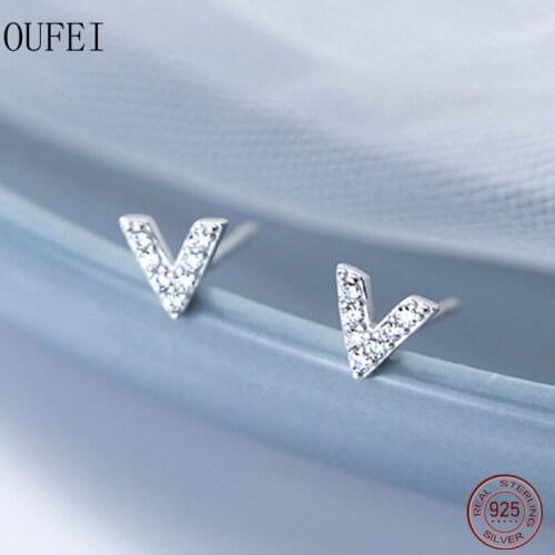 Real 925 Sterling Silver Earring For Women V Letter Zircon Fashion Small Stud Earrings Student Gifts 2021 Trend Fine Jewelry