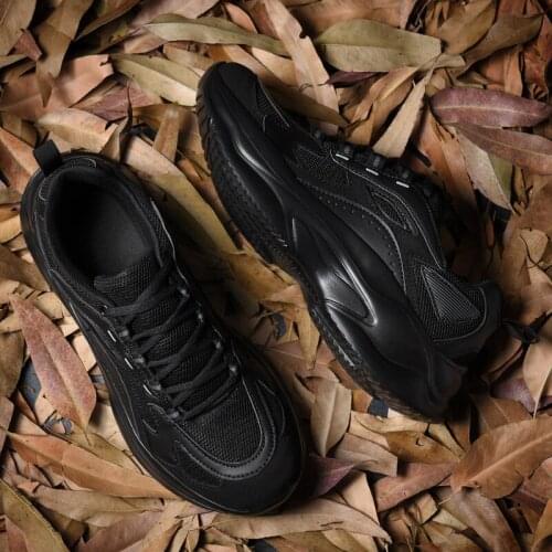 Para Light breathable spring Breathable shoes on comfortable man black 2020 sapato solid male Male fashion informales Sneaker s