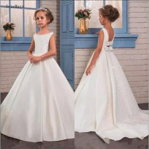 Princess Flower Girl Dress with Bow Buttons Train Kids Formal Wear Girls Birthday Party Dress First Communion Gown