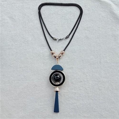 2018 New Serpentine Chain Beaded Long Necklace Geometric Sphere Silicone Design Woman Vintage Necklace Pendant femme kolye