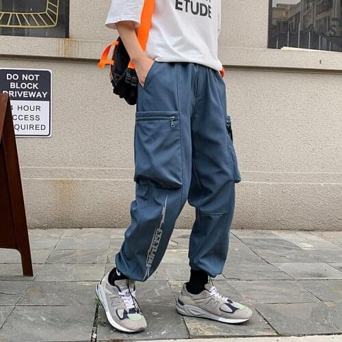 Mens Korean Streetwear Men Oversized Sweatpants 2020 Hip Hip Big Pocket Man Joggers Pants Black Print Harajuku Cargo Pants