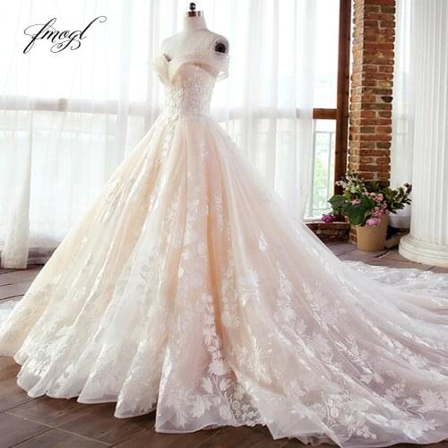 Fmogl Vestido De Noiva Lace Ball Gown Wedding Dress 2021 Sexy Illusion Boat Neck Appliques Beaded Court Train Bridal Gown