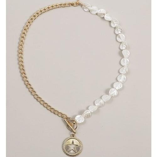 Fashion Female Round Iron Sheets Hollow Star Pendant Gold Metal Chain Leaf Shape White Pearl Asymmetry Necklaces For Women Gift