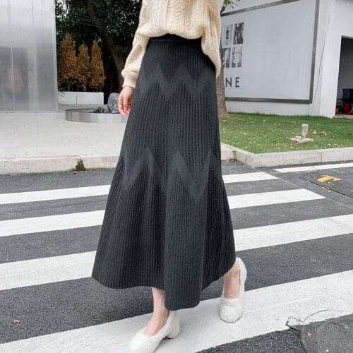 Womens Vintage Clothes Long Skirts Black Harajuku High Waist Streetwear 2021 fall winter Fashion Elastic Preppy Style Midi Skirt