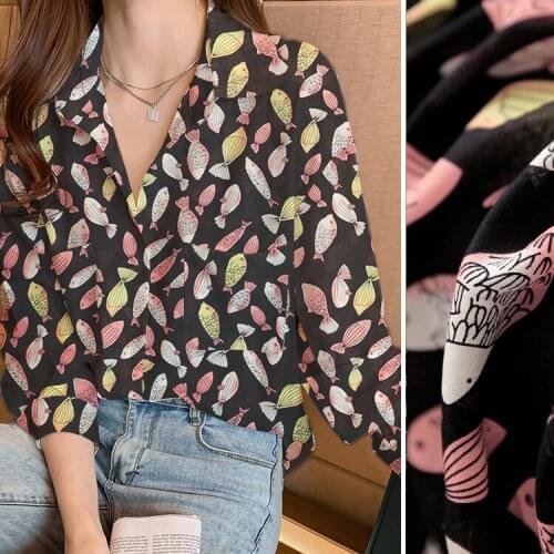 1 Meter Printed Crepe De Chine Black Background, Colored Fish, Cartoon Mulberry Silk Fabric, 112 Width, 12 Mum