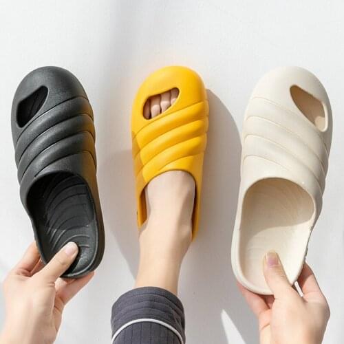 Open Toe Slippers Women Summer Home Slippers Bathroom Shower Flip Flops Men Non-slip Slides Thick Sole Couple Shoes Beach Sandal