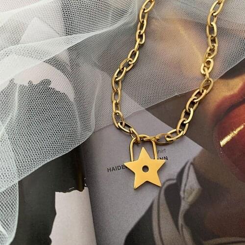 In 2021 South Korea Exaggerated Personality Pentagram Necklace Female Temperament Wind Contracted Chain Design Collarbone