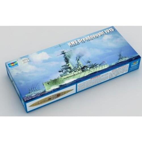 Trumpeter 1/700 06705 HMS Dreadnought 1915