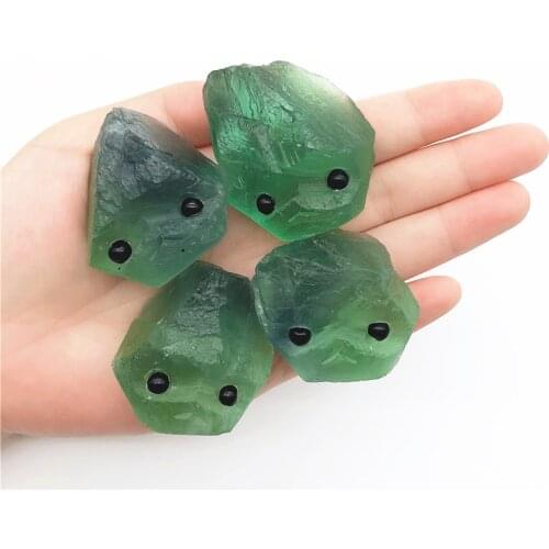 Beautiful 1PC Natural Green Fluorite Quartz Hedgehog Ornaments Hand carved Crystal Stones Gifts Natural Quartz Crystals