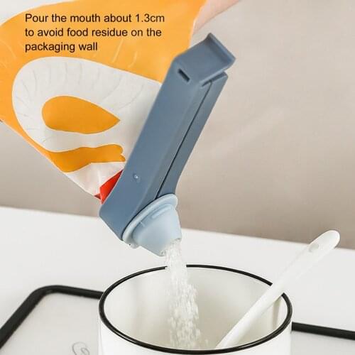 Food Preservation Sealing Clip Discharge Spout Moisture-proof Porable Seal Clamp Kitchen Tools Bag Clips