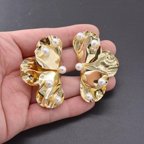 Leaf Alloy large pendant pearl earrings for women Girl 2019 vintage gold fake hanging earrings large metal massive jewelry