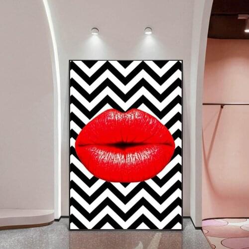 Sexy Lips Woman Apply Lipstick Canvas Print Wall Painting Art Pictures Living Room Bedroom Decor Wavy Line HD Posters and Prints