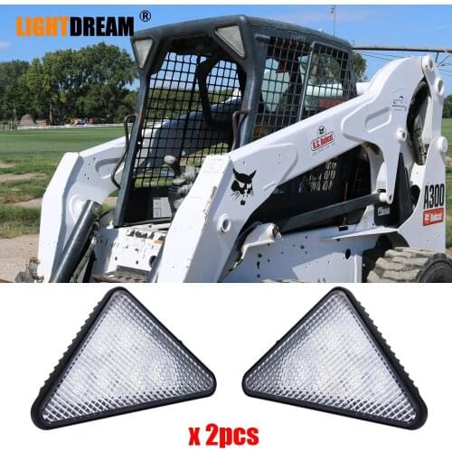 Pair 60W Triangle Led Work Lights For Bobcat Skid Steer LH or RH Headlights OEM No: 7259523, 7259524, 6718042, 6718043