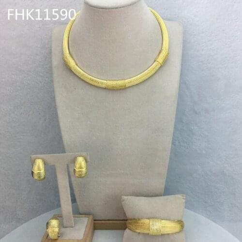 Yuminglai Superior 24K Simple Design Glod Color Luxury Fashion Jewelry Set for Women FHK11590