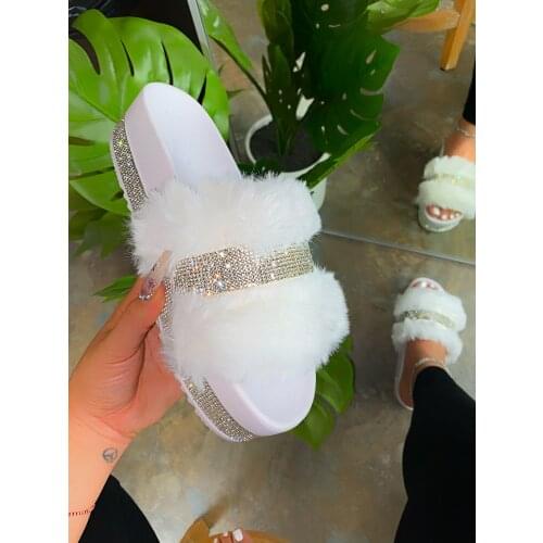 2020 New Fur Slides Women Home Summer Pink Shoes Women Fashion Bling Flip Flops Women Platform Soft Bottom Slippers Mixed Colors