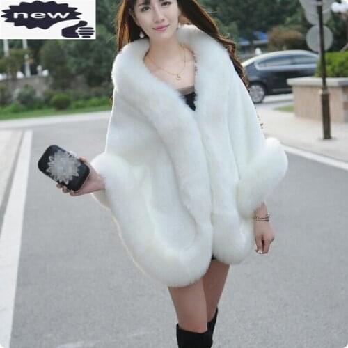 Winter Top Brand Womens Warm Faux Capes Black Red Color Casual Coat Fox Fur Formal Court Outwear Short Scarf Overcoat