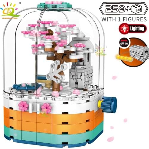 HUIQIBAO 259pcs Idea Sakura tree Rotating Box Building Blocks Japan street view Cherry Blossom Assemble Bricks children toys