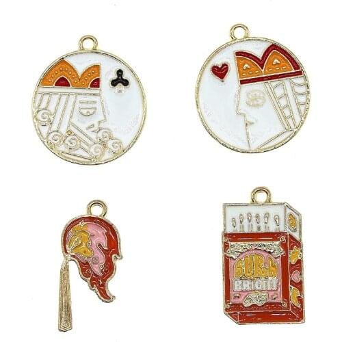 5pcs/lot Cute Enamel Poker King and Queen Cigarette Matches Pendant Charms Necklace Bracelet Earring DIY Jewelry Findings XL1132