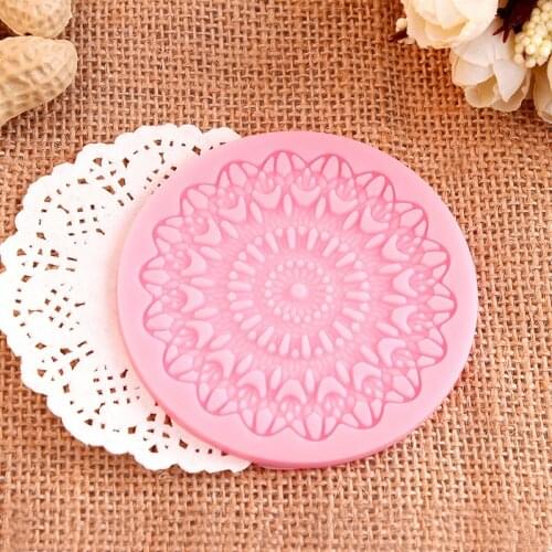 DIY Flower Vine Pattern Lace Round Silicone Cake Embossing Mould Fondant Cake Decorating Chocolate Candy Tool