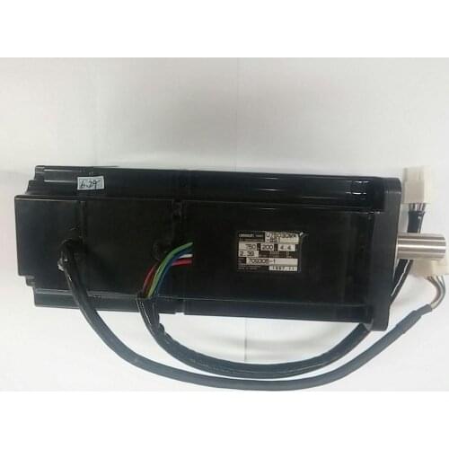 R88M-U75030VA-BS1 SERVO MOTOR , used in good condition . 80% appearance new , good working , free shipping