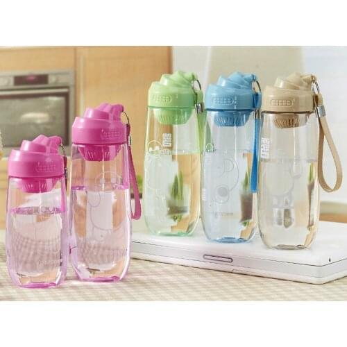 1PC 4 Colors Fashion water bottles 450ml water kettle cartoon plastic FDA PC bottle with rope JA 0011
