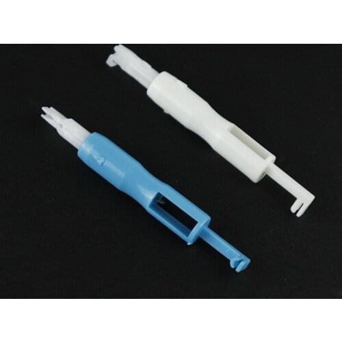 Needles Threader Sewing Machine Automatic Thread Device for Elderly Housewife Quilting Tool Sewing Threader Needle Changer Hold