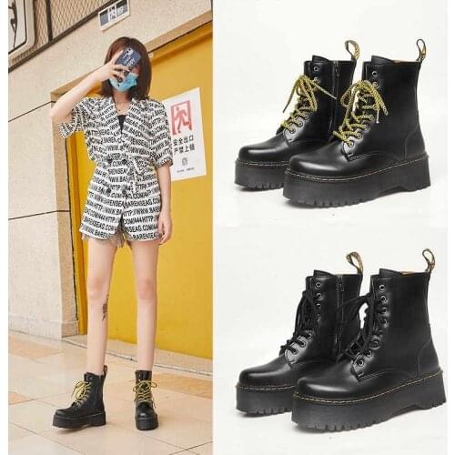 Womens Thick Motorcycle Boots 2021 Fall/Winter Fashion Round Toe Lace-up Platform Combat Boots Womens Shoes