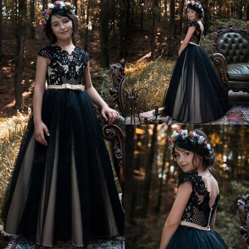 Black Flower Girl Dresses Princess Birthday Party Wedding Gowns Girls Sleeveless Double V-neck Lace Appliques Ball Gown