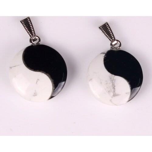 Latest Design Natural Stone Onyx and Fortune Chinese Ying Yang Charms Bead Pendant Cabochon Choker Jewelry for Best Friend