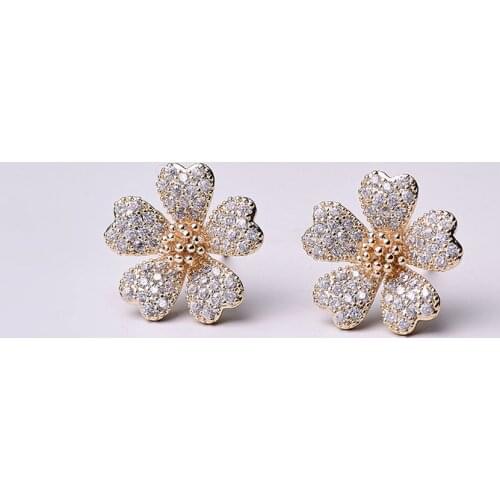Shiny Side New Accessories Crystal Flower Stud Earrings for Women Fashion Jewelry Elegant Zirconia Heart Earrings