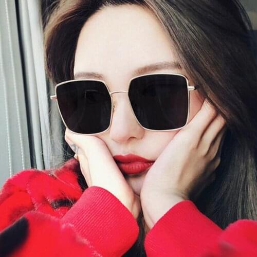 New Metal Square Frame Vintage Sunglasses Big Size Women Oversized Sun Glasses for Men Female Shades UV400 Eyewear