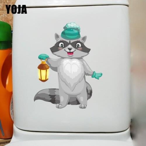 YOJA 18.4×23.3CM Cat Holding A Lamp Childrens Bedroom Wall Decoration Home WC Toilet Stickers T1-2799