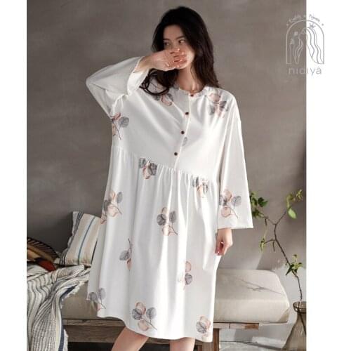 2021 Spring Summer New Nightdress Womens Cotton Long Sleeve Sleeve Sleeve Simple Loose Large Size Household Clothes Night Wear